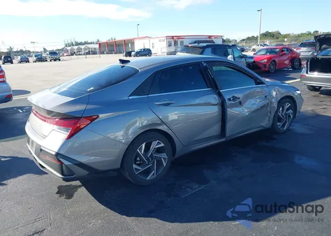 2024 Hyundai Elantra Sel z USA, uszkodzony, nr VIN KMHLS4DG9RU641929